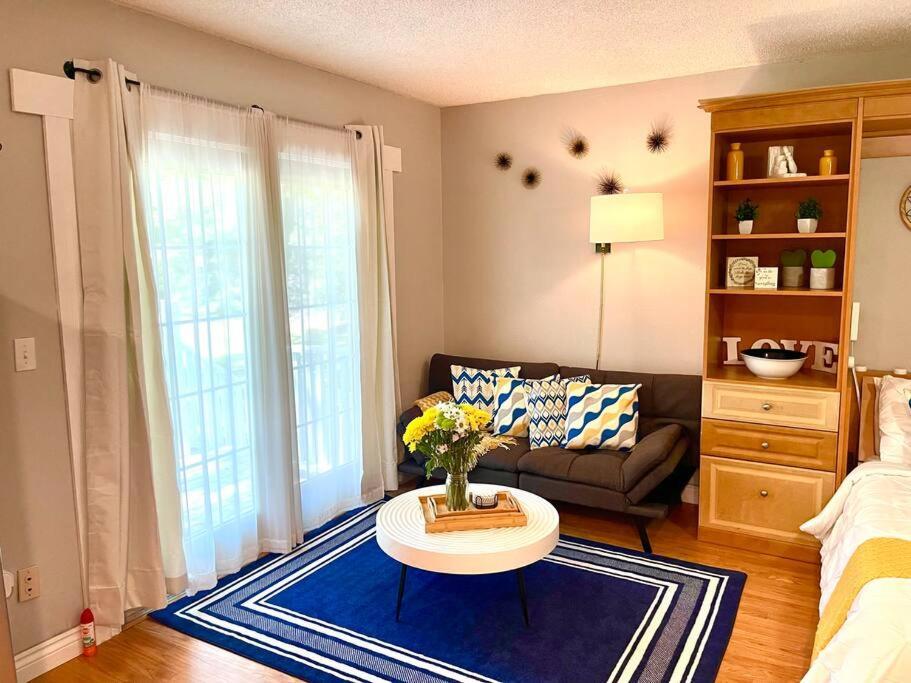 Apartament Town & Country Hideaway - 1Br/1Ba, 20 Min Famu/Fsu Tallahassee Zewnętrze zdjęcie